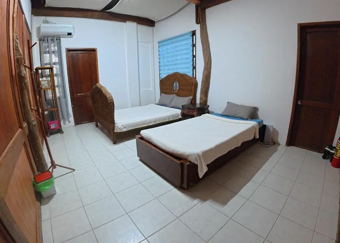 Feelgood Dive Hostel