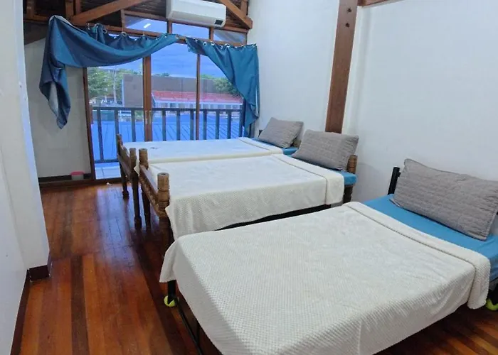 Feelgood Dive Hostel Suba Basbas